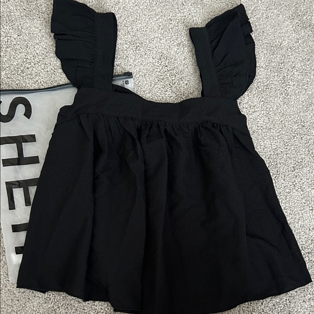 SHEIN Elegant Black Ruffle Blouse